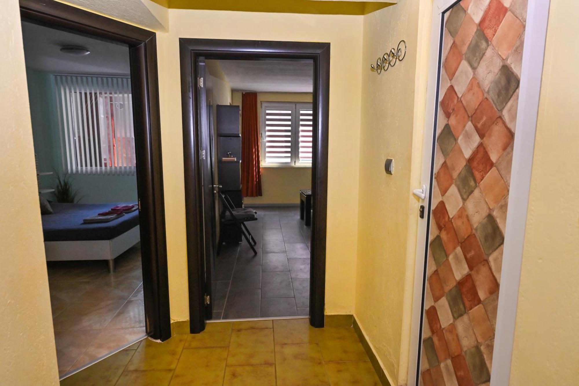 Eli Apartment Burgas City Eksteriør billede